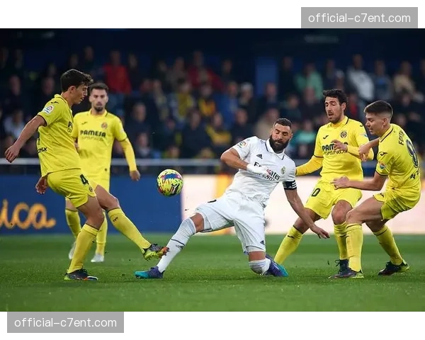 黄潜进攻组织问题 对比上赛季佩雷斯时期创造力下降明显